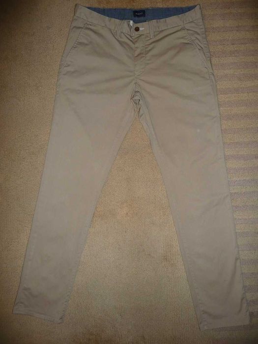 Spodnie GANT W34/L34=45,5/110cm chinosy beżowe
