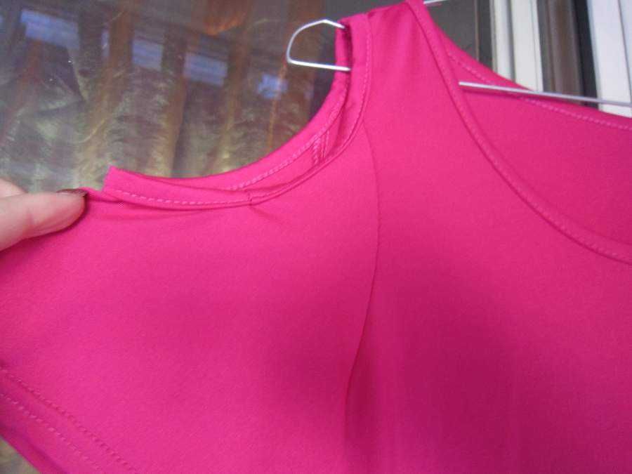 Blusa Rosa Sem Ombros - Mulher