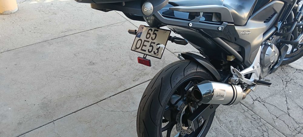 Honda NC 700 de 2013 impecável