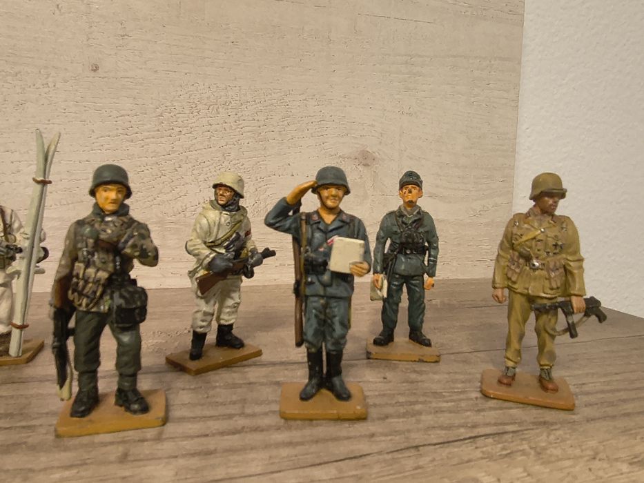 Militaria III Reich Figuras na escala 1.35 Delprado