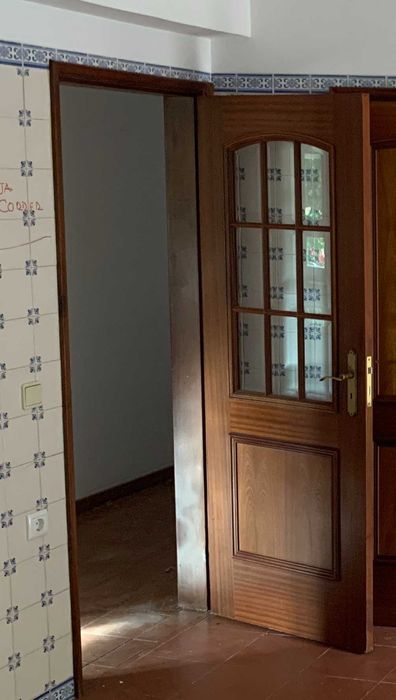 Portas interiores com vidro e almofadas + guarnições | várias medidas | bom estado