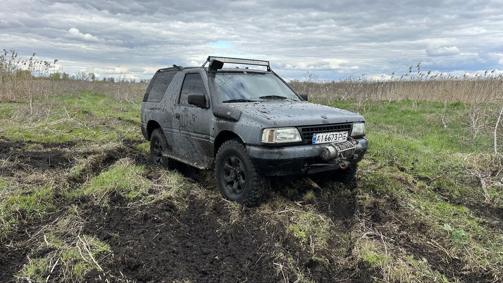 Opel Frontera 2.0 бензин