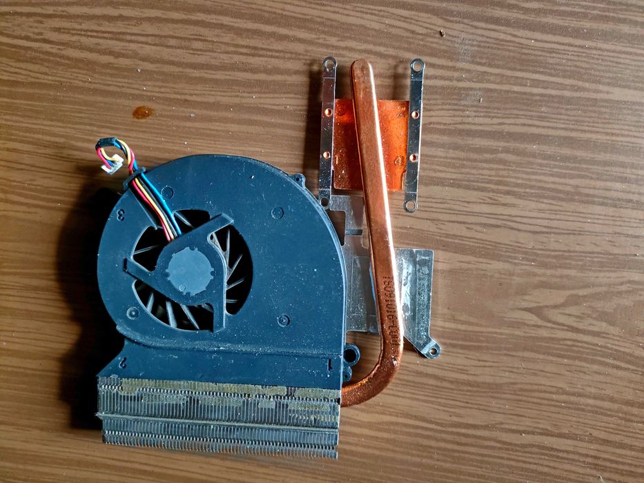 Система охлаждения Asus K51 K70 K40 X5 K50 кулер + радиатор ноутбука