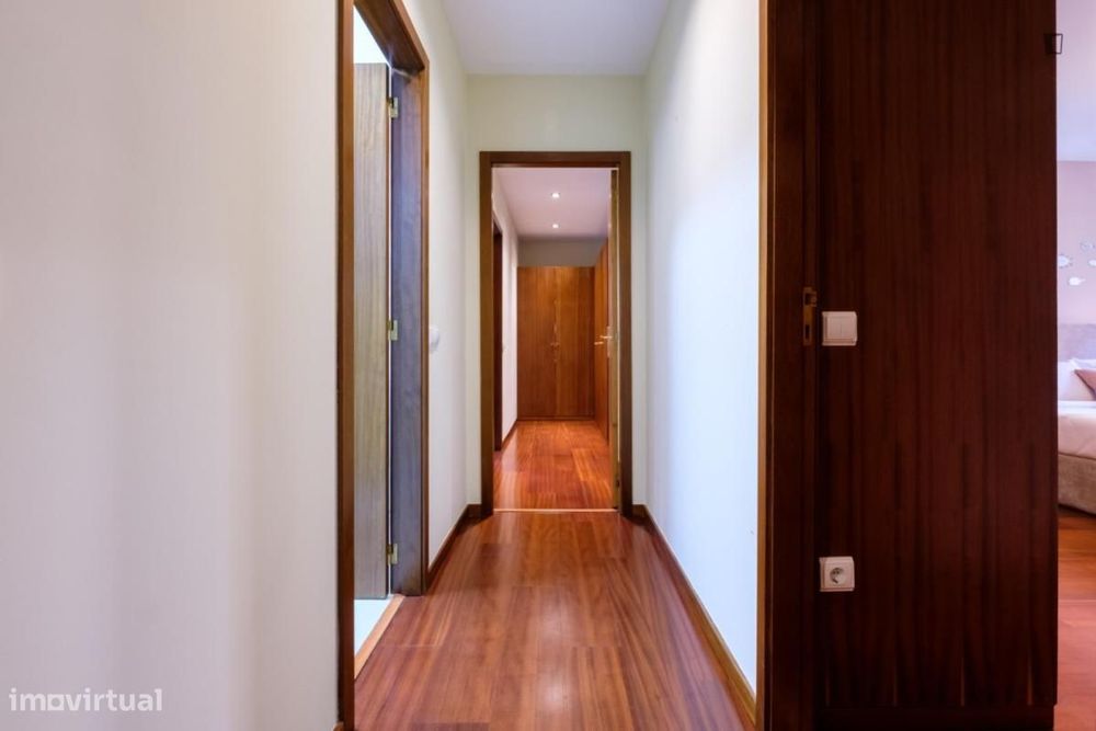 Apartamento com 3 quartos - localizado em Braga