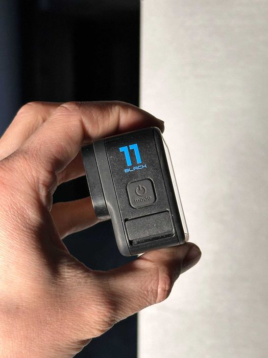 Екшн-камера GoPro Hero 11 з картою пам'яті