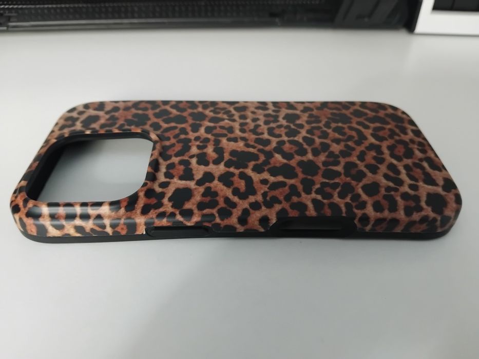 Etui na telefon Iphone 15pro