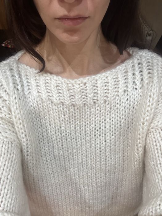 Світер з мохеру