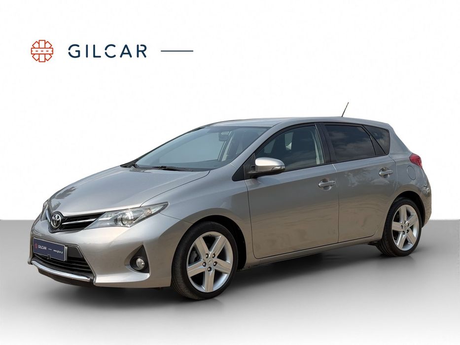 Toyota Auris 1.4 D-4D Exclusive