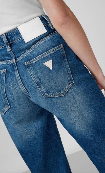Синие джинсы GUESS