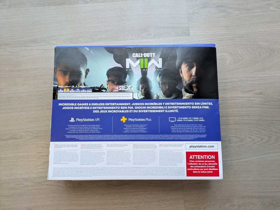 Caixa PS4 Slim ,artwork Modern Warfare II (apenas a caixa)