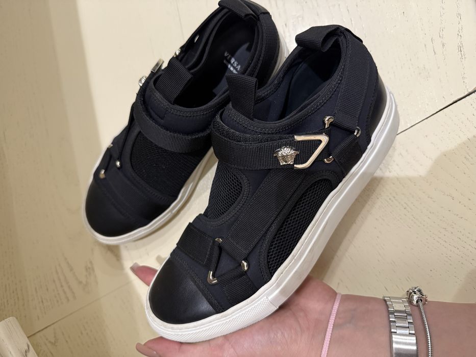 Оригінальні кеди Versace