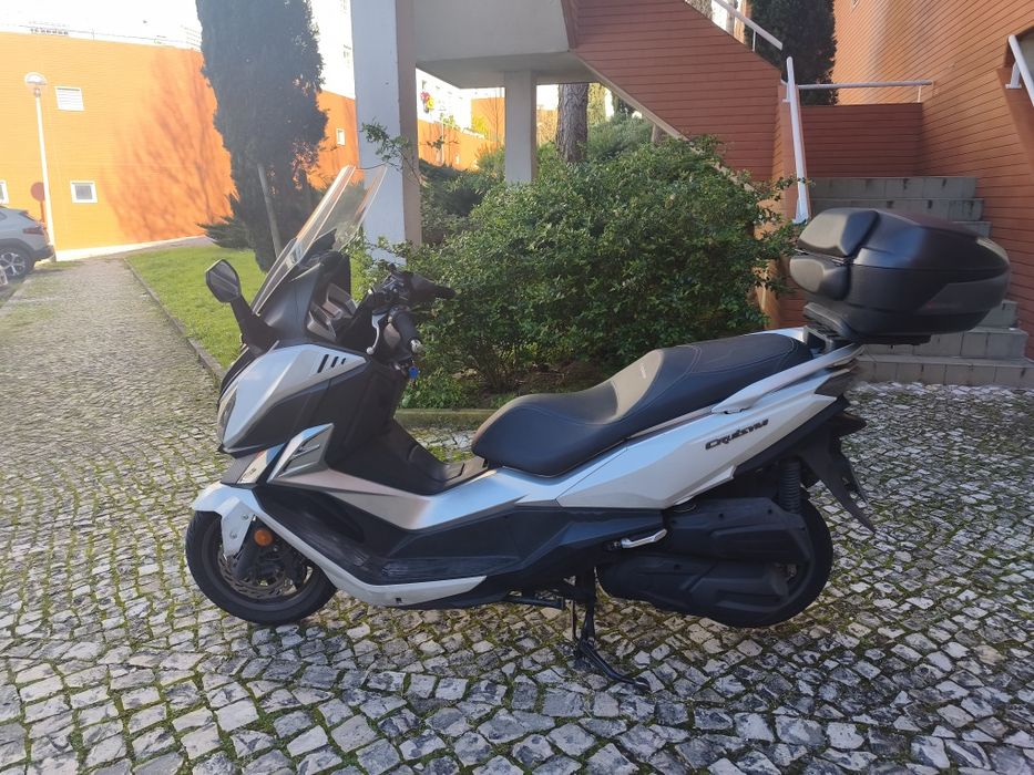 Sym Cruisym 300, nacional 08/2017