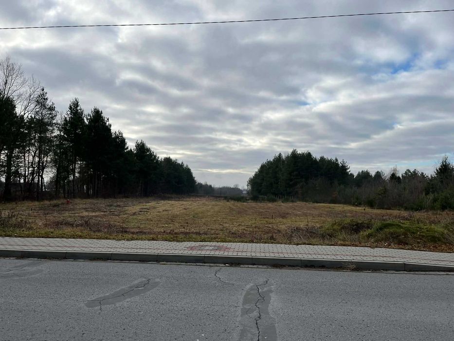 Działka o powierzchni 11,8 a Brzeźnica ul. Słoneczna