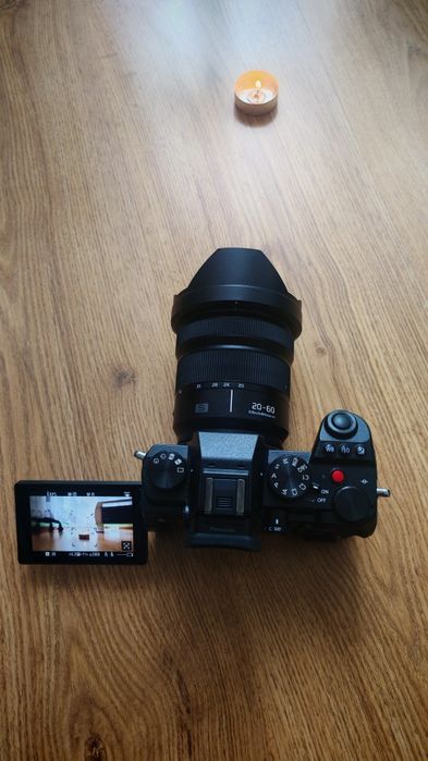 Lumix s5 + obiektyw 20-60