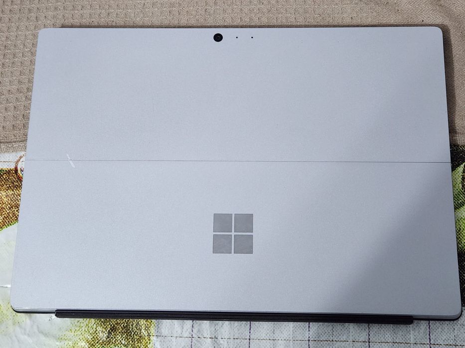 Ноутбук Microsoft Surface Pro 4-i5/8GB/256GB