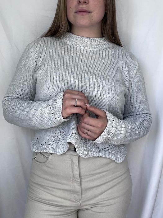 Błękitny sweterek one size