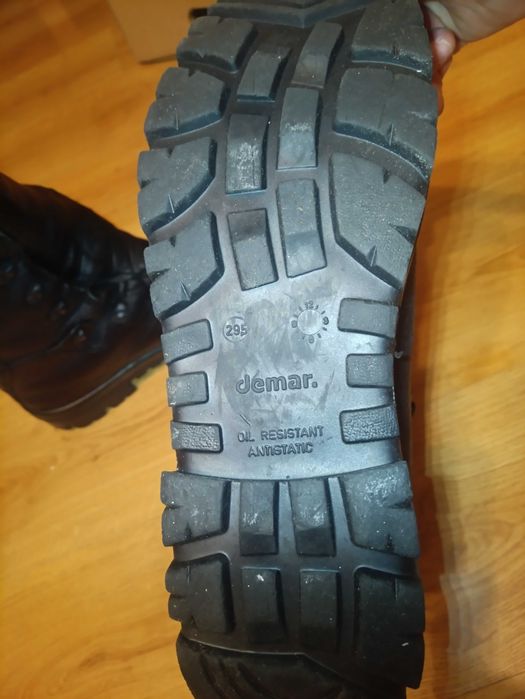 Buty wojskowe, trzewiki zimowe wzór 933/MON