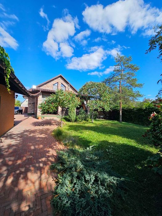 Дом со своим берегом Ермолаевка