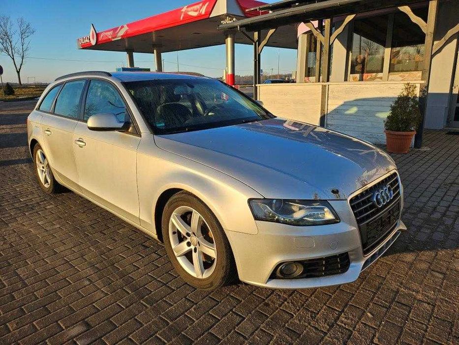 AUDI A4 2.0 TDI 140KM 2011r