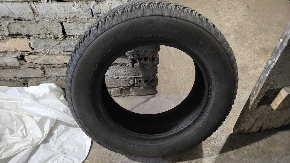 Opony zimowe Firestone Winterhawk 4 195/65 R15 91T