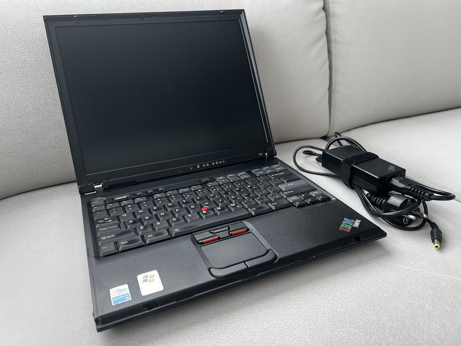 IMB ThinkPad T42 - ostatni „prawdziwy” IMB stan kolekcjonerski sprawny