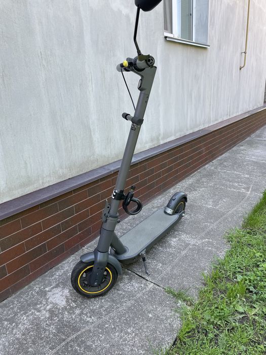 Електро Самокат б у Treker (ninebot g30) великий