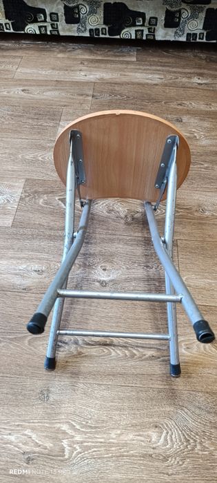 Стілець складний