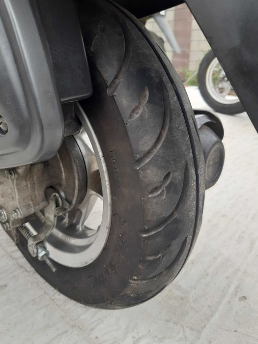 Продам Honda lead