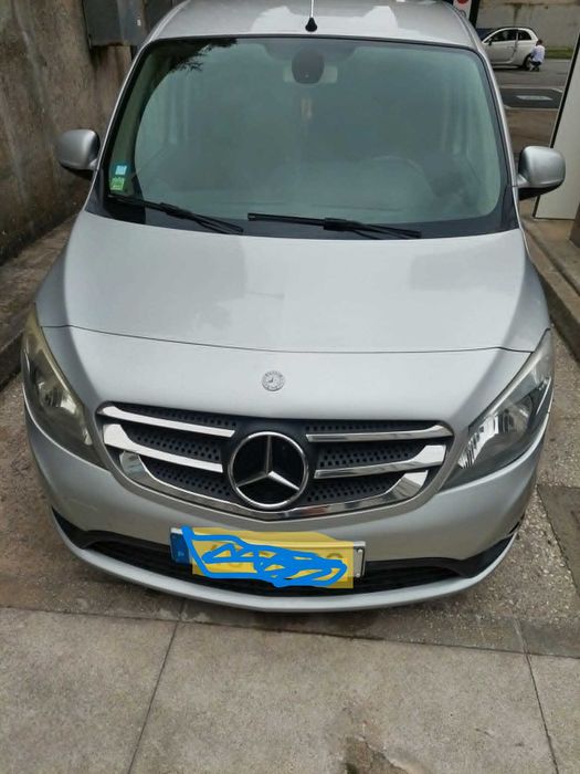 Mercedes-Benz Citan 111 CDI 110 cv — 5 Lugares — 2014