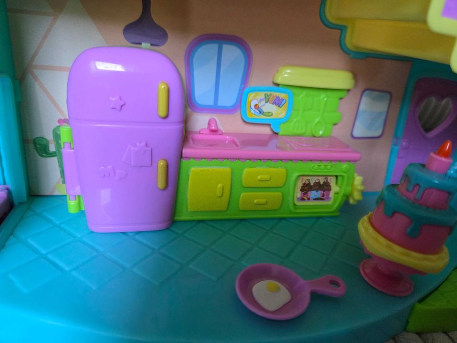 Domek moji pops house party