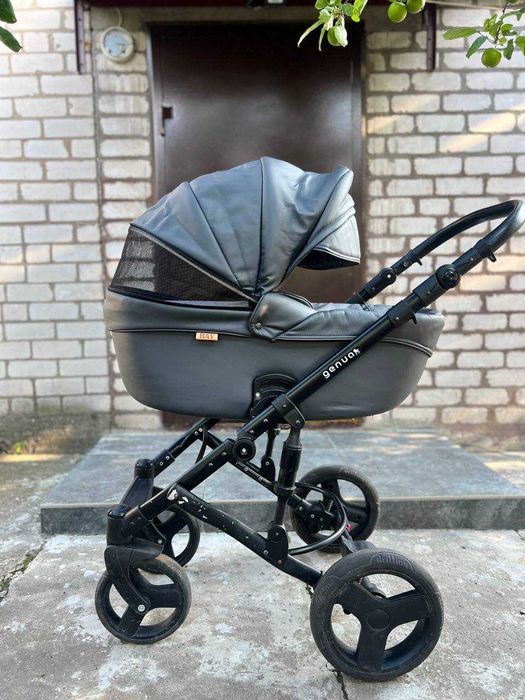 Коляска дитяча Genua 2 в 1