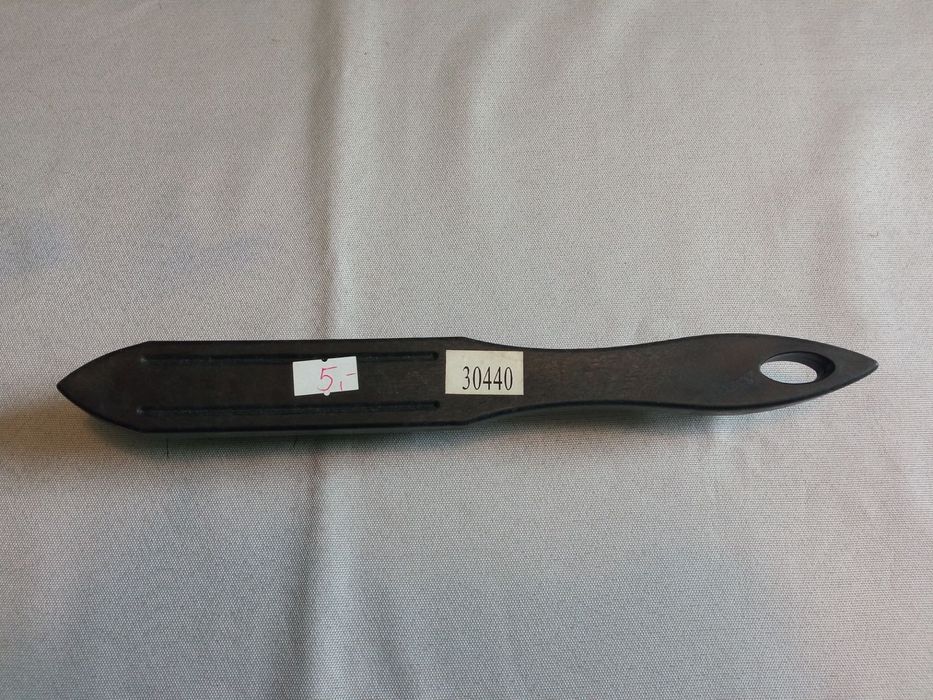 Szczotka druciana czarna