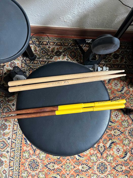 Yamaha DTX432K E-Drum Set