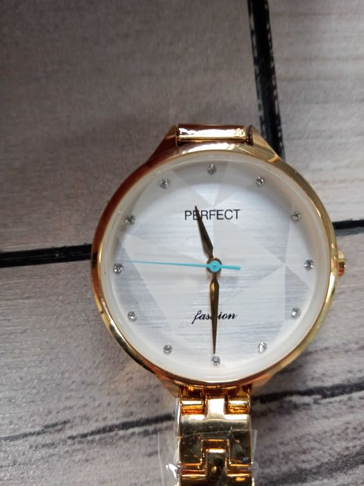 Zegarek Damski Złoty Perfect Fasion