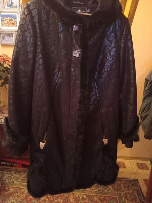 Женская дубленка