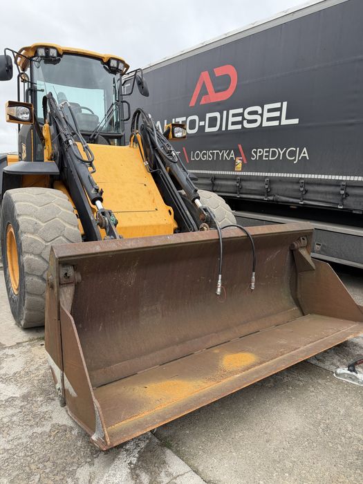 Sprzedam ładowarke JCB 426E agri