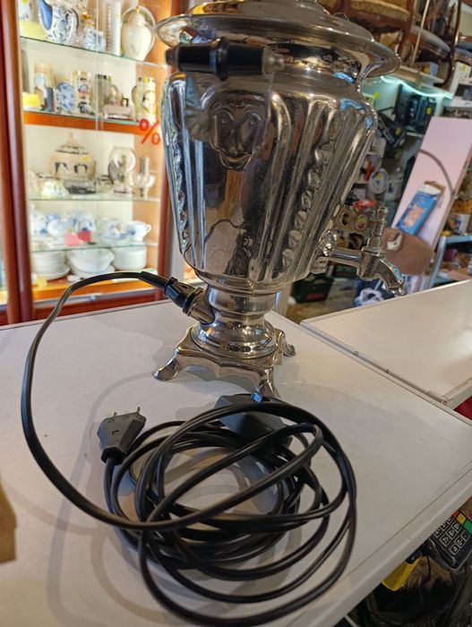 Kolekcjonerski samowar na herbatę