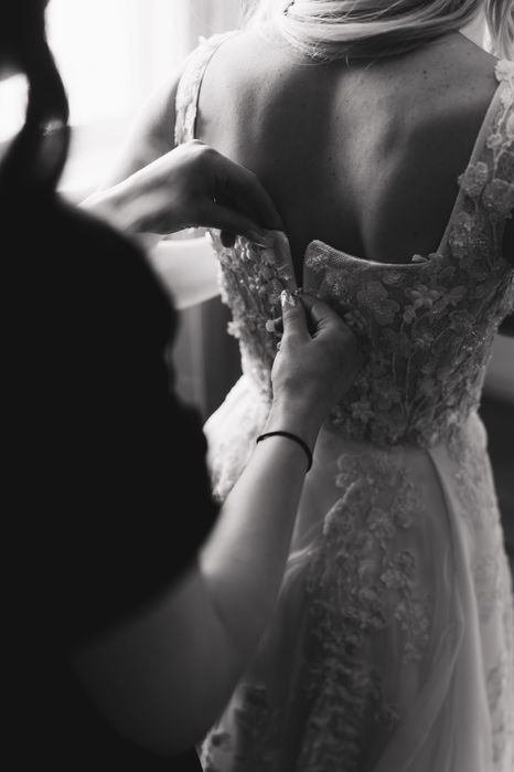 Весільна сукня б/у