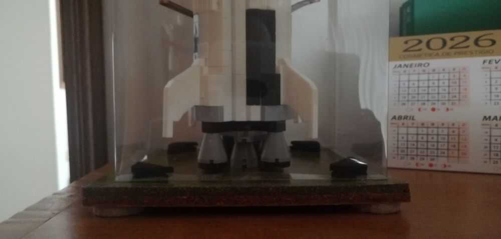 Modelo foguetão Sarurno V