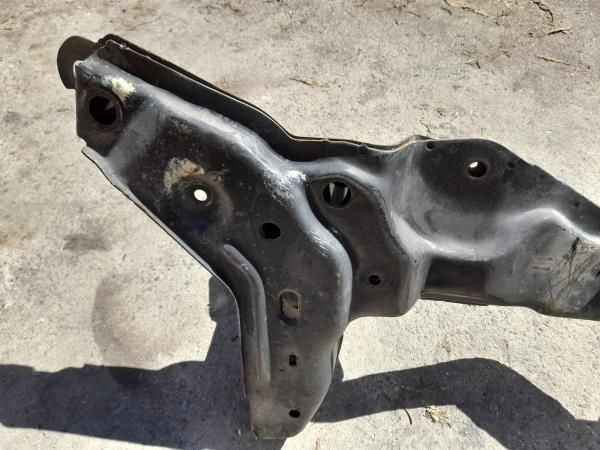 Charriot frente FORD Puma (EC_)