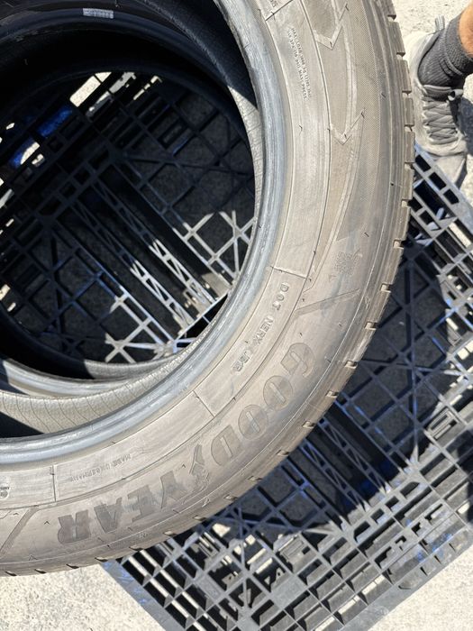 235/60 r20 Goodyear UltraGrip performance Резина зимняя