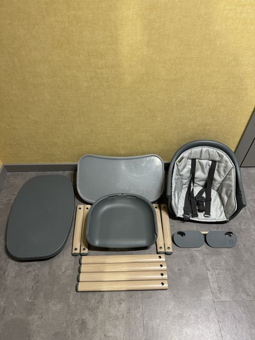 Стільчик для годування 5 в 1 Maxi Cosi MOA