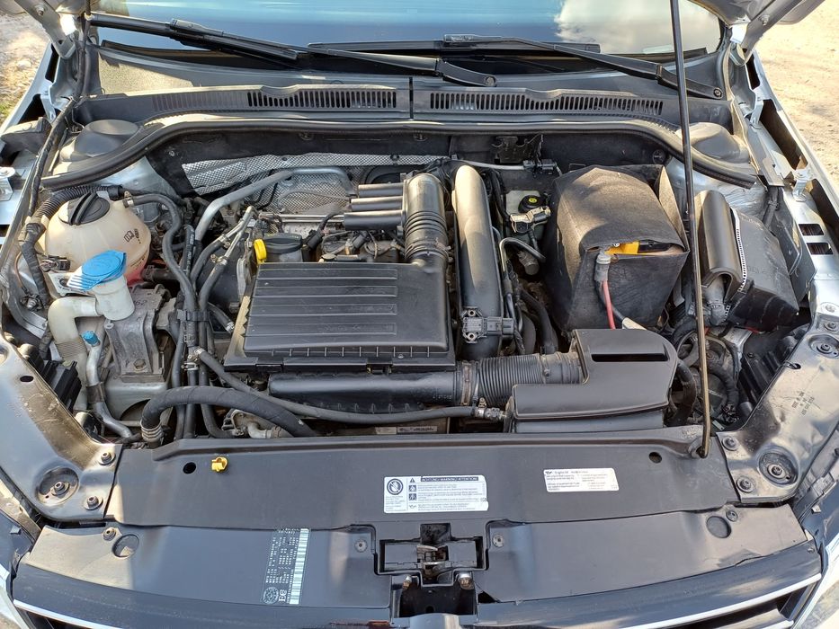 Volkswagen jetta 2016