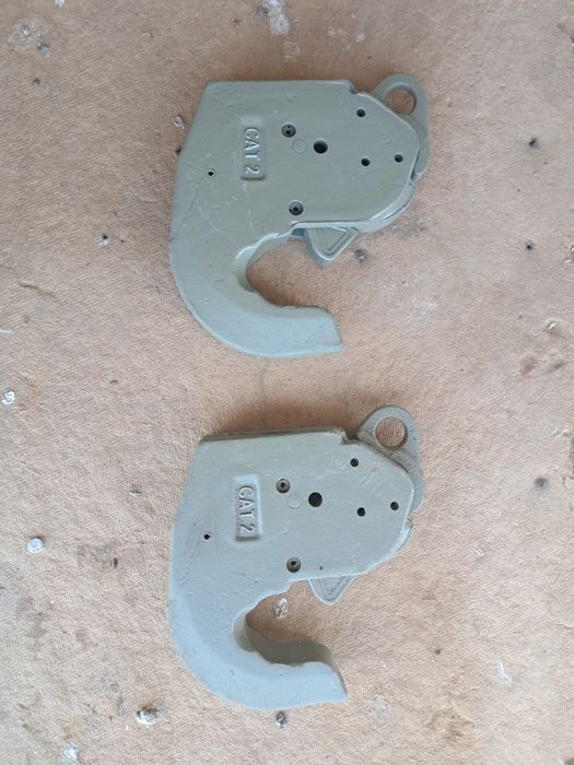 Haki sprzętowe CAT 2