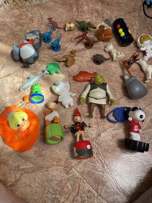 Набір іграшок 50 грн