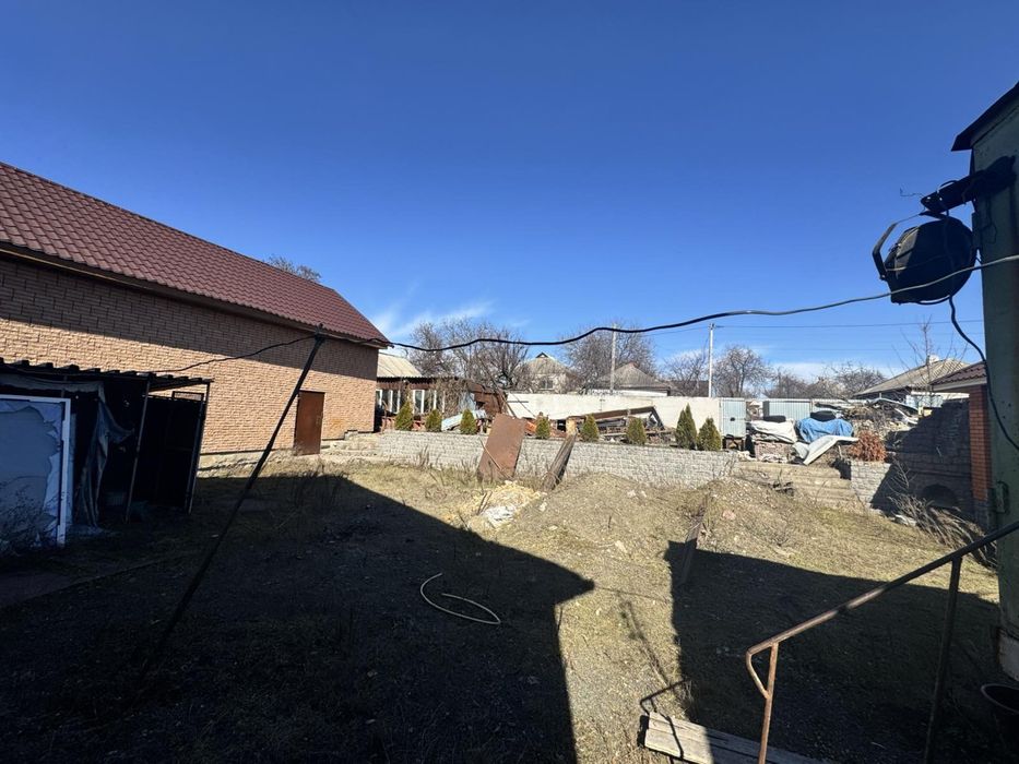 Продам двоповерховий будинок