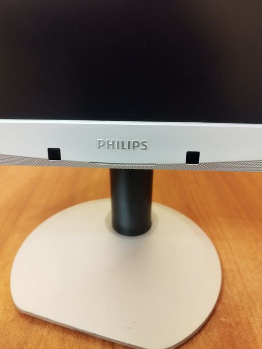 Monitor Philips, regulowana wysokość