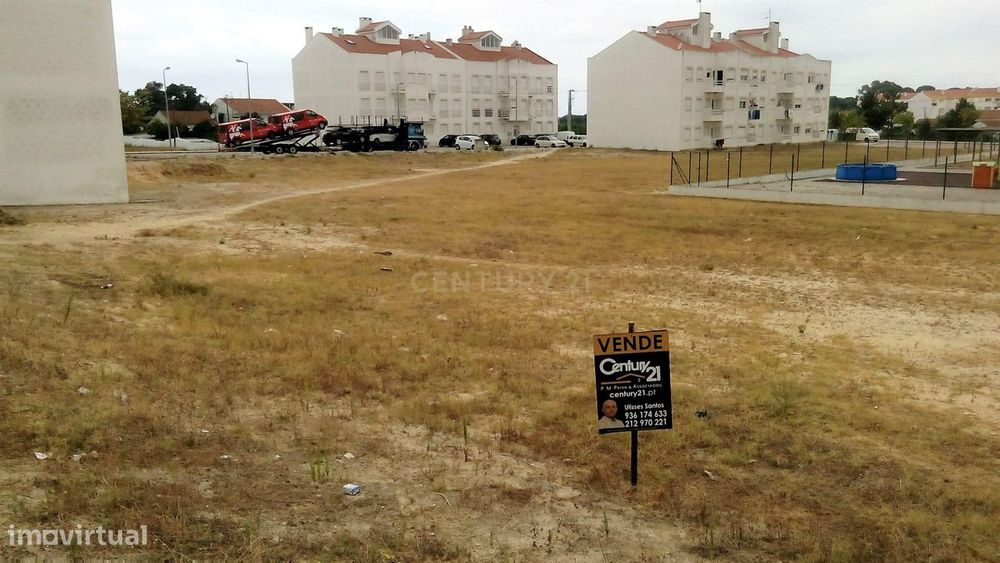 Terreno Urbano- Urbanização Licenciamento -Construção de Prédio- inves