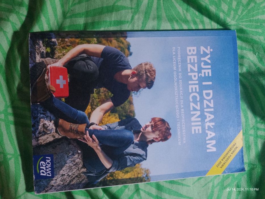 Podręcznik do edukacji dla bezpieczeństwa kl1 LO