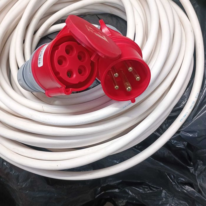 Przedłużacz siłowy